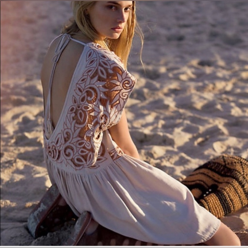 Free People Ayu Dress size small. Light pink open back tunic